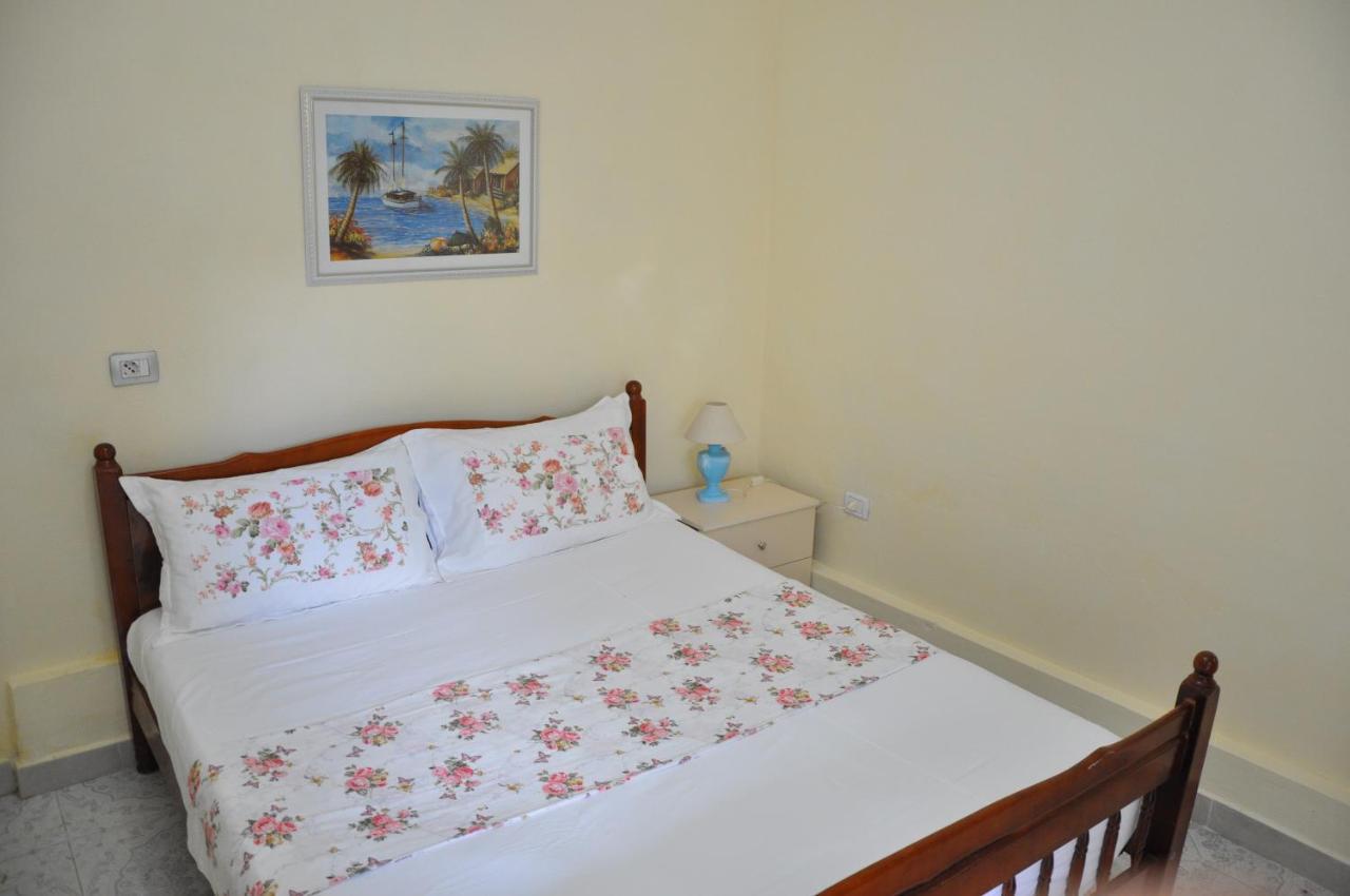 Guesthouse Novi Durres Exterior photo