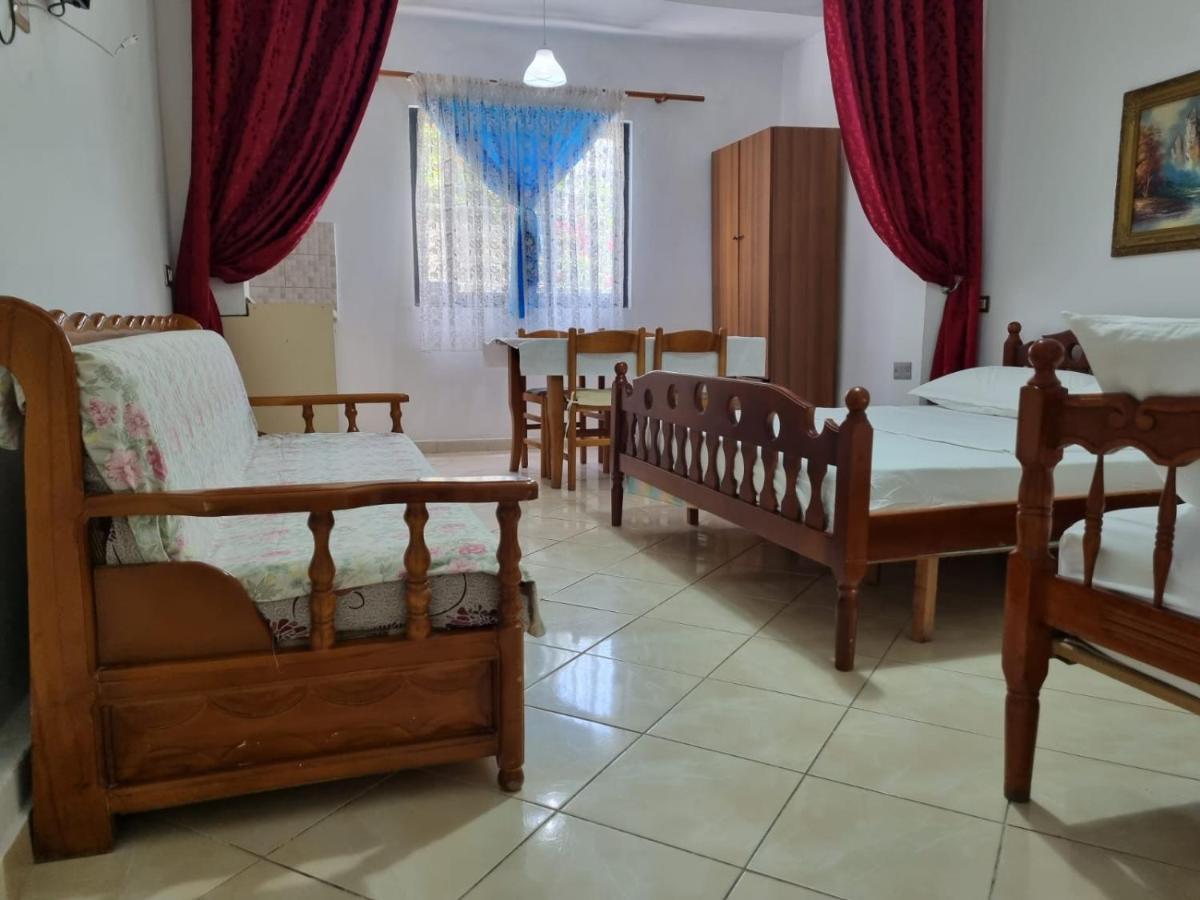 Guesthouse Novi Durres Exterior photo
