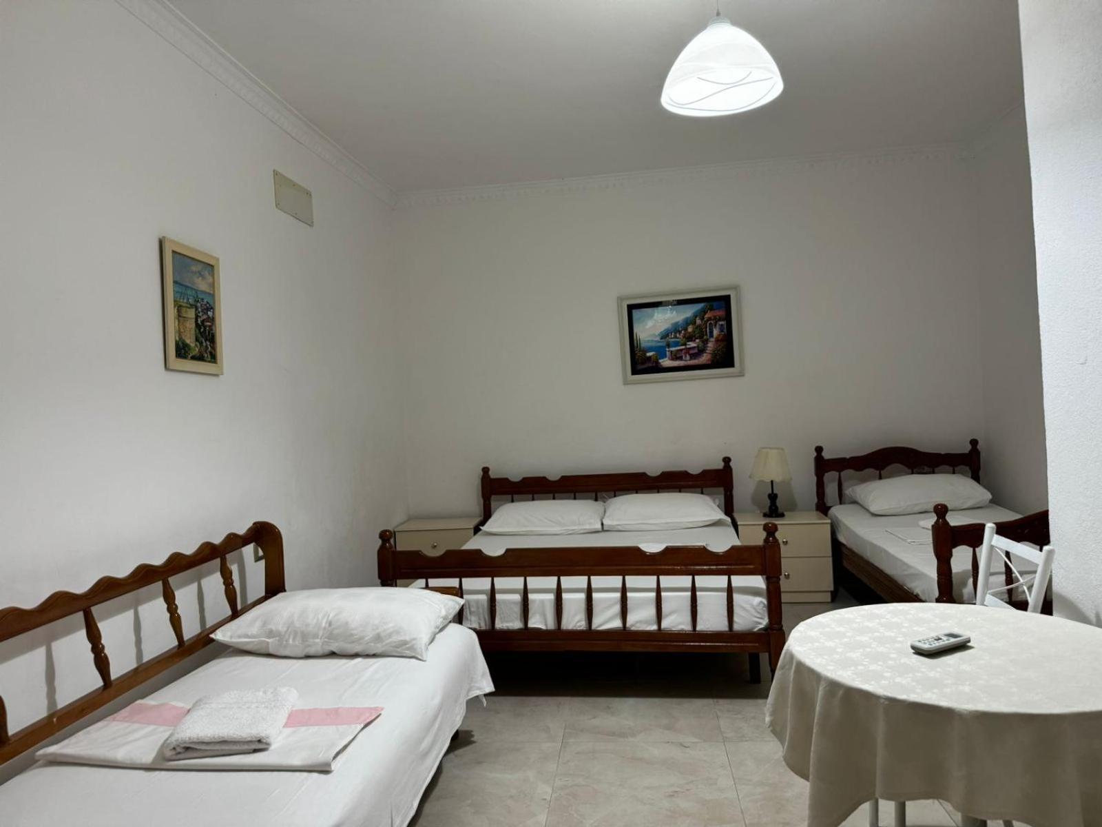 Guesthouse Novi Durres Exterior photo
