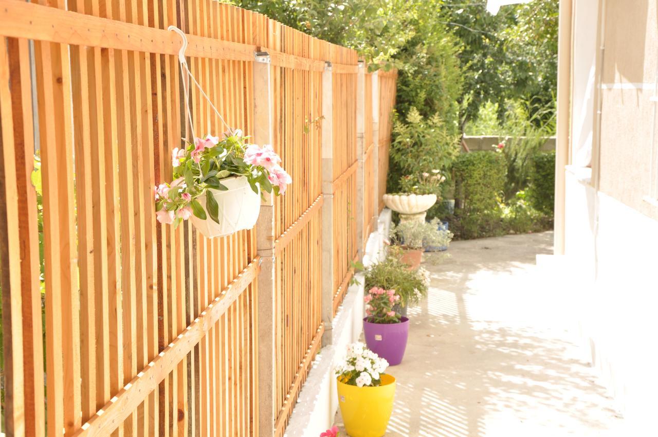Guesthouse Novi Durres Exterior photo