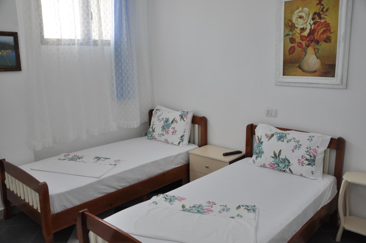 Guesthouse Novi Durres Exterior photo