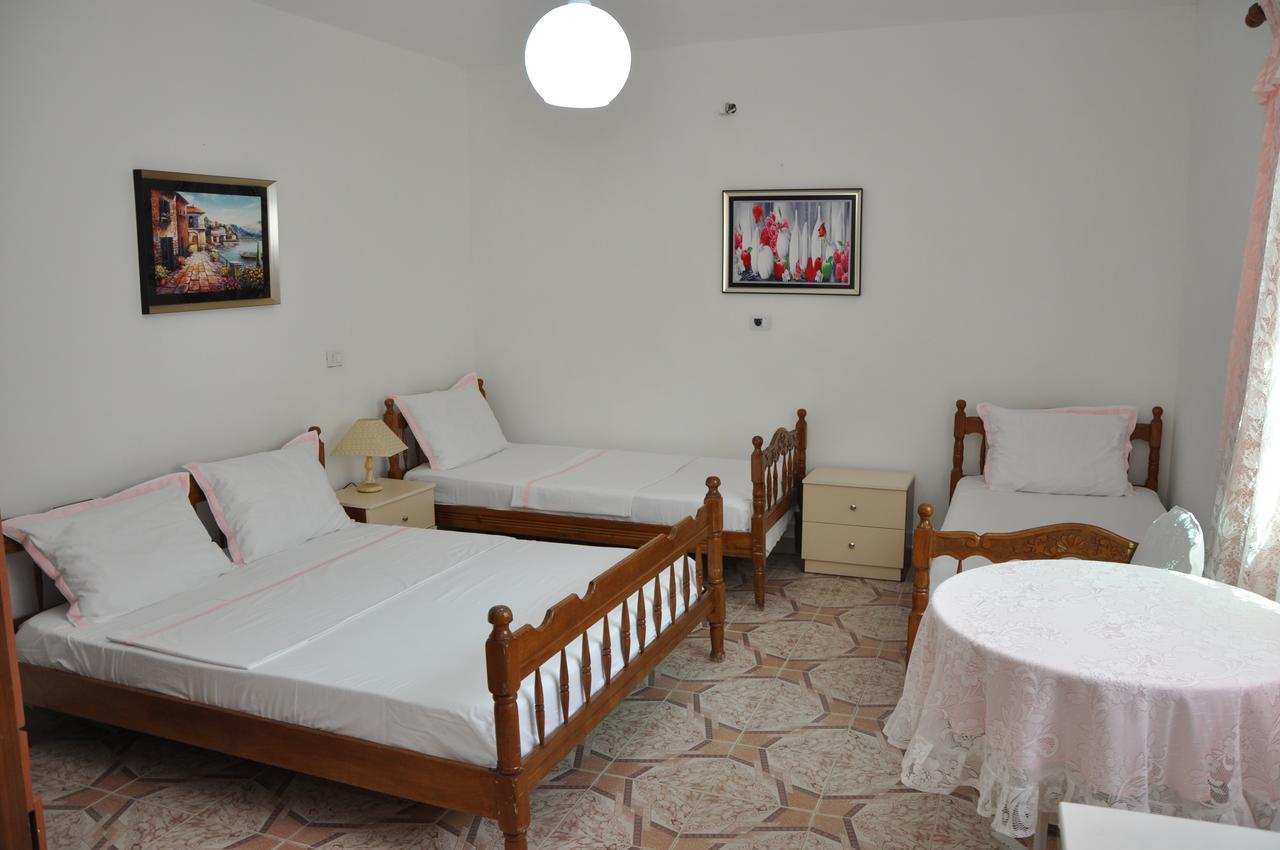 Guesthouse Novi Durres Exterior photo